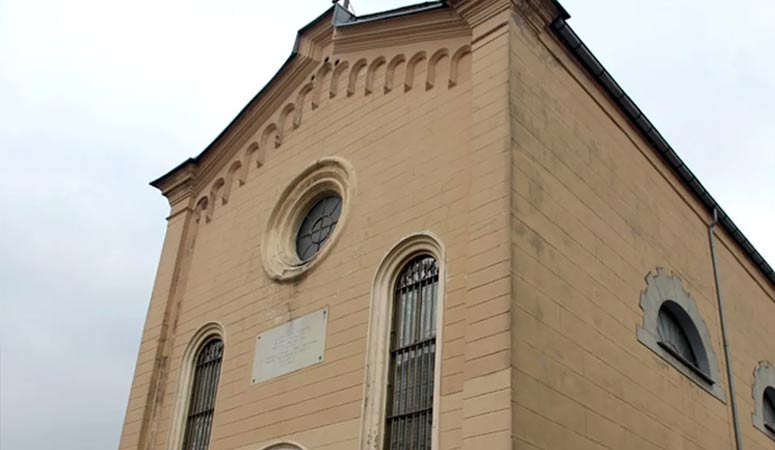 Santa Maria Kilisesi'ne pazar